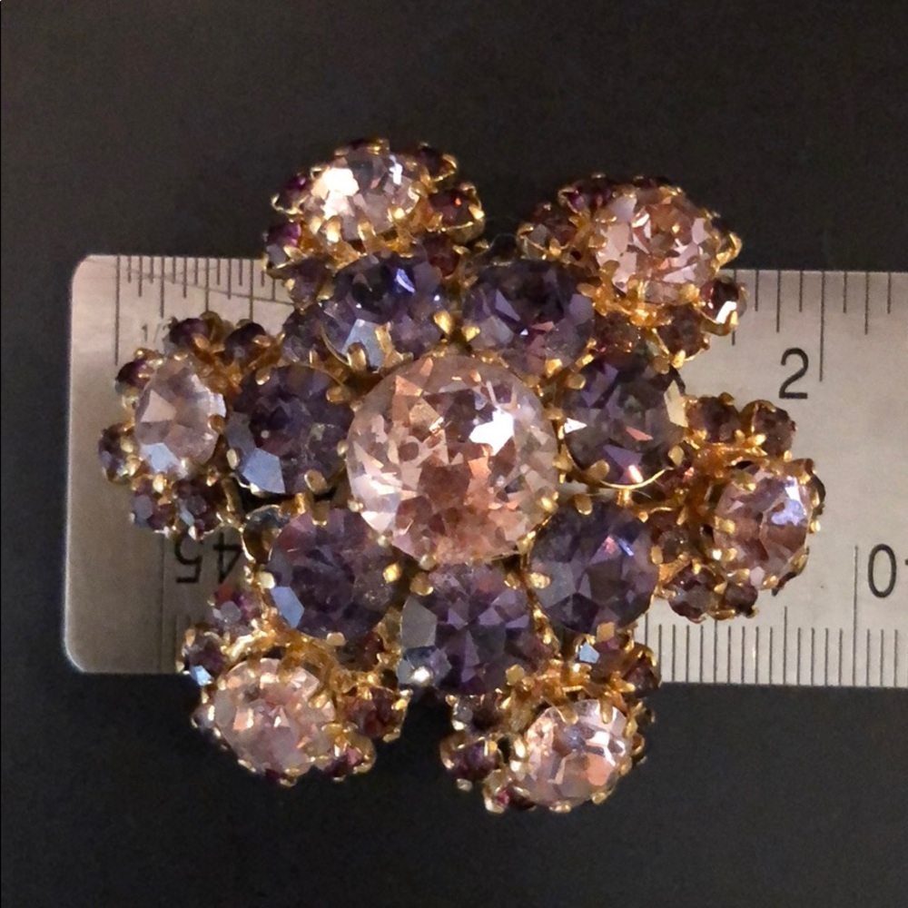 Brooch - Picture 3 of 4